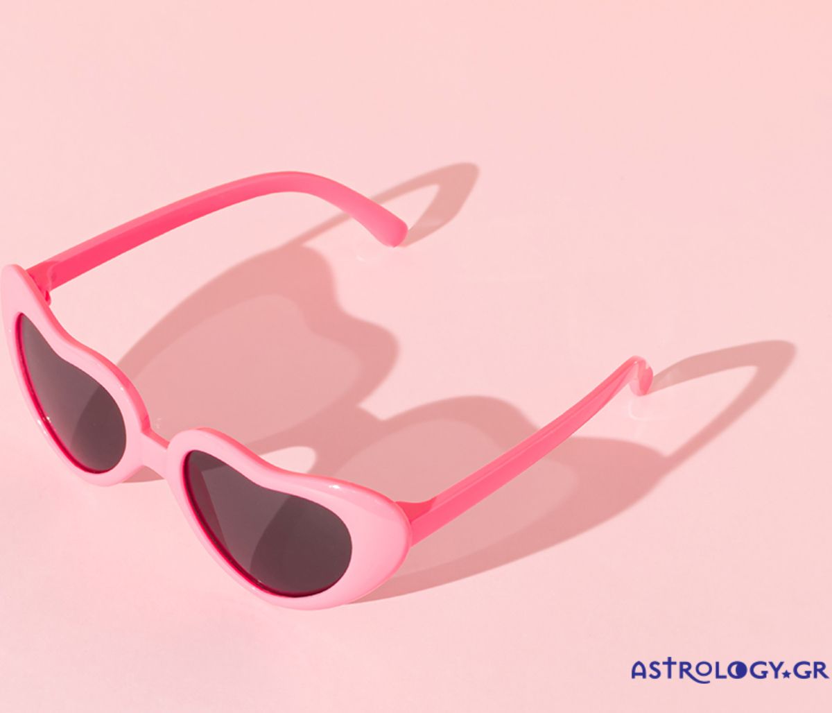 Προβλέψεις για τα αισθηματικά του ζωδίου σου, σήμερα 21/06