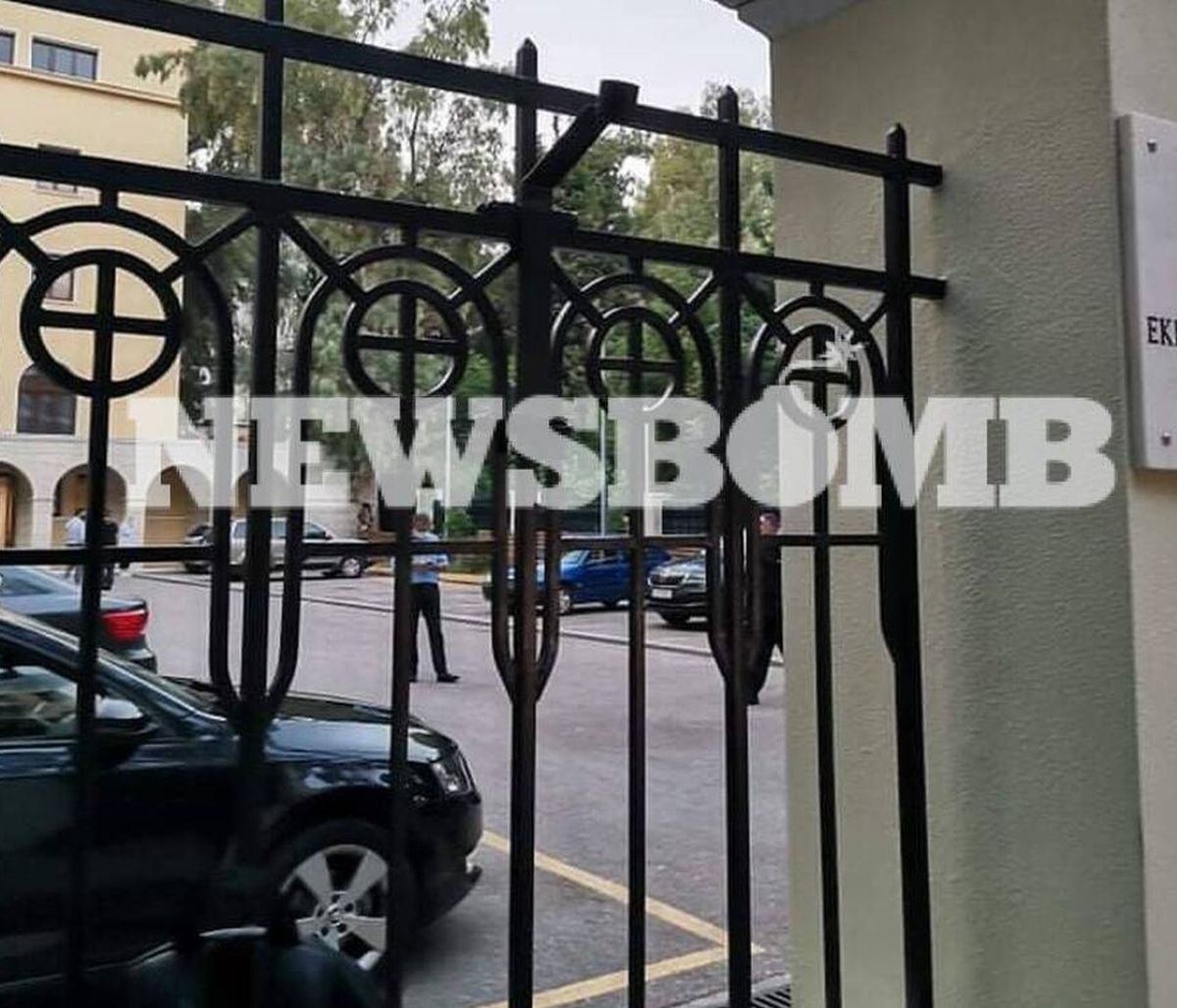 Επίθεση με βιτριόλι: Ο ιερομόναχος ήταν αποφασισμένος για όλα - Είχε κι άλλο μπουκάλι βιτριόλι