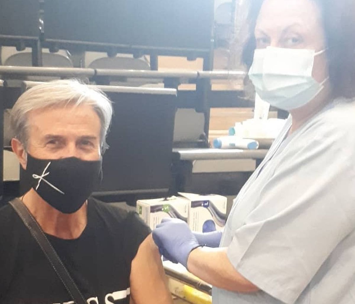 Τάκης Χρυσικάκος: Για ένατη μέρα στο νοσοκομείο! Πώς νόσησε από κορονοϊό ενώ είχε εμβολιαστεί;