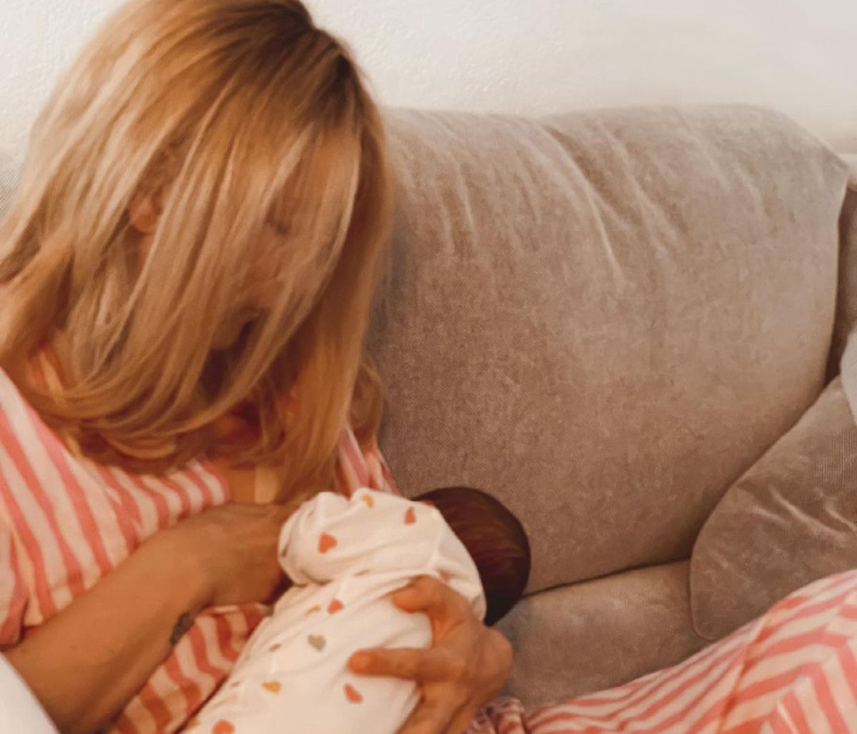 Μαρία Ηλιάκη: Aνερχόμενο «fashion icon» το μωρό της (pics)