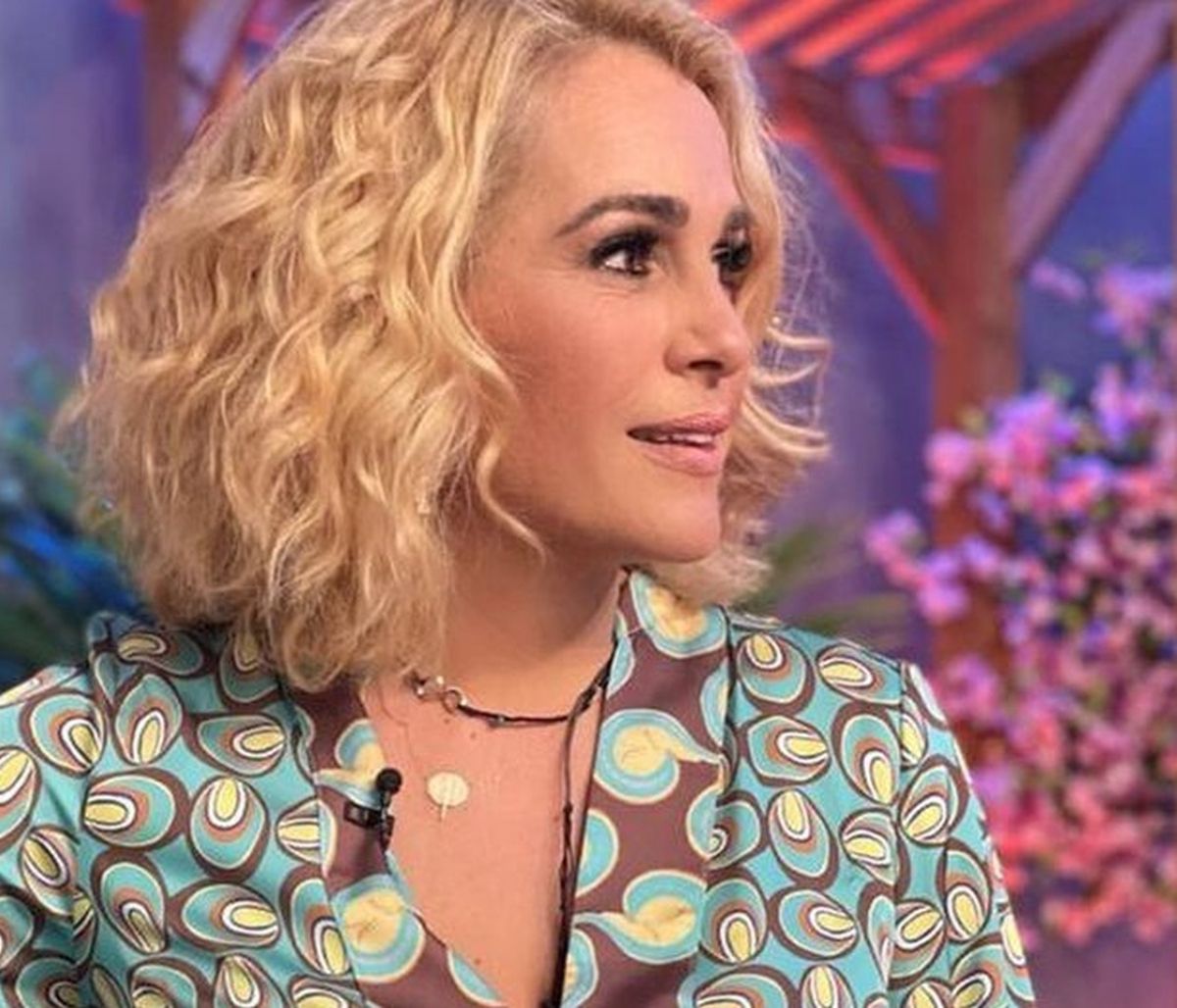 Μπότση-Μιχαλάς: Βάφτισαν την κόρη τους! Η επώνυμη νονά και οι πρώτες φωτό από τη βάφτιση!