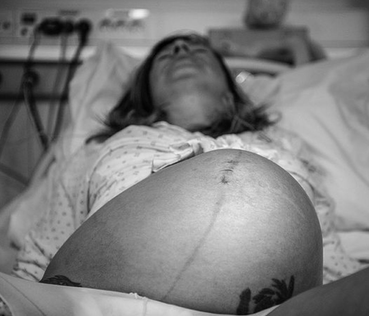 Γυναίκες φωτογραφίζονται λίγο πριν τον τοκετό - Μοναδικές φωτογραφίες