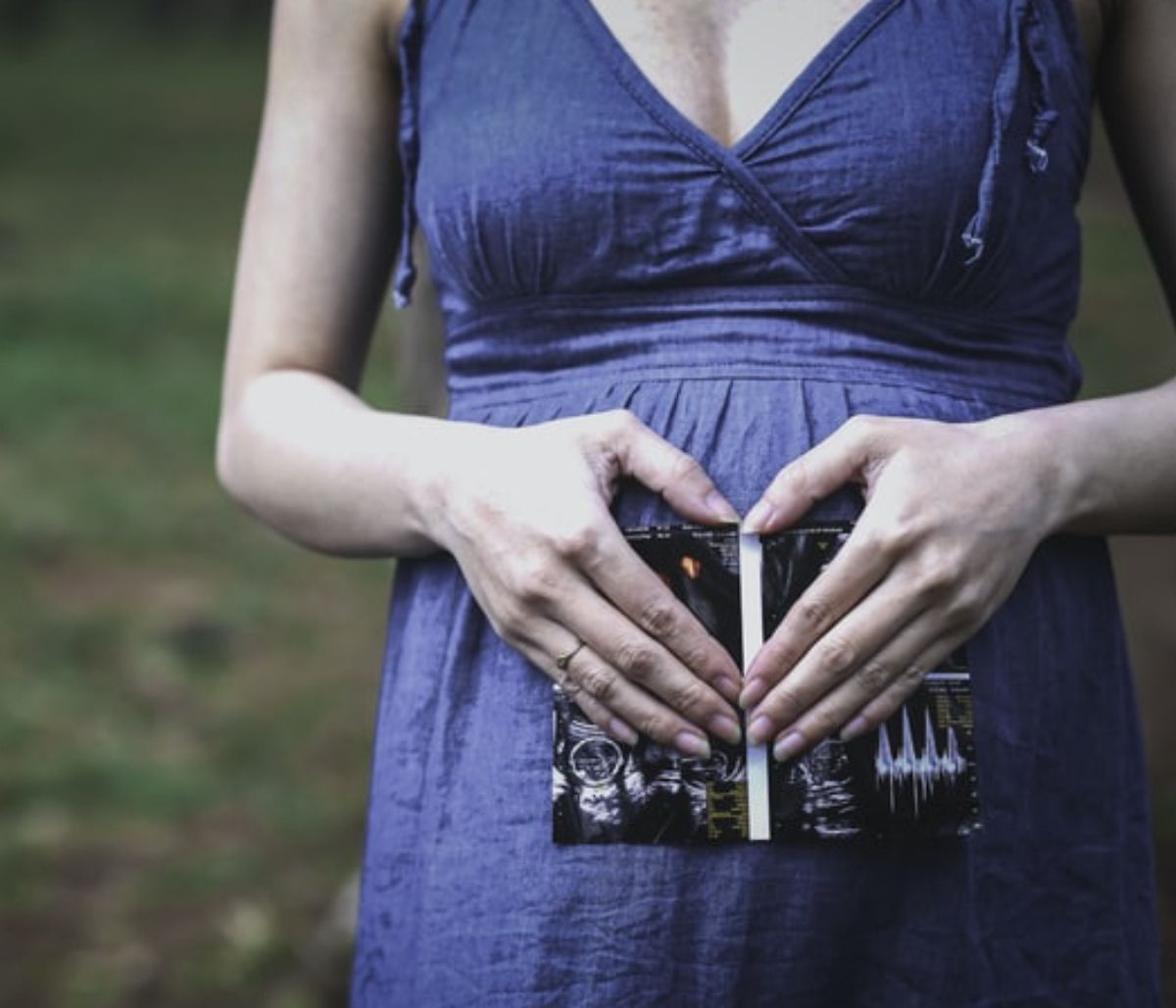 Πώς μπορώ να βρω τις γόνιμες ημέρες μου; (βίντεο)