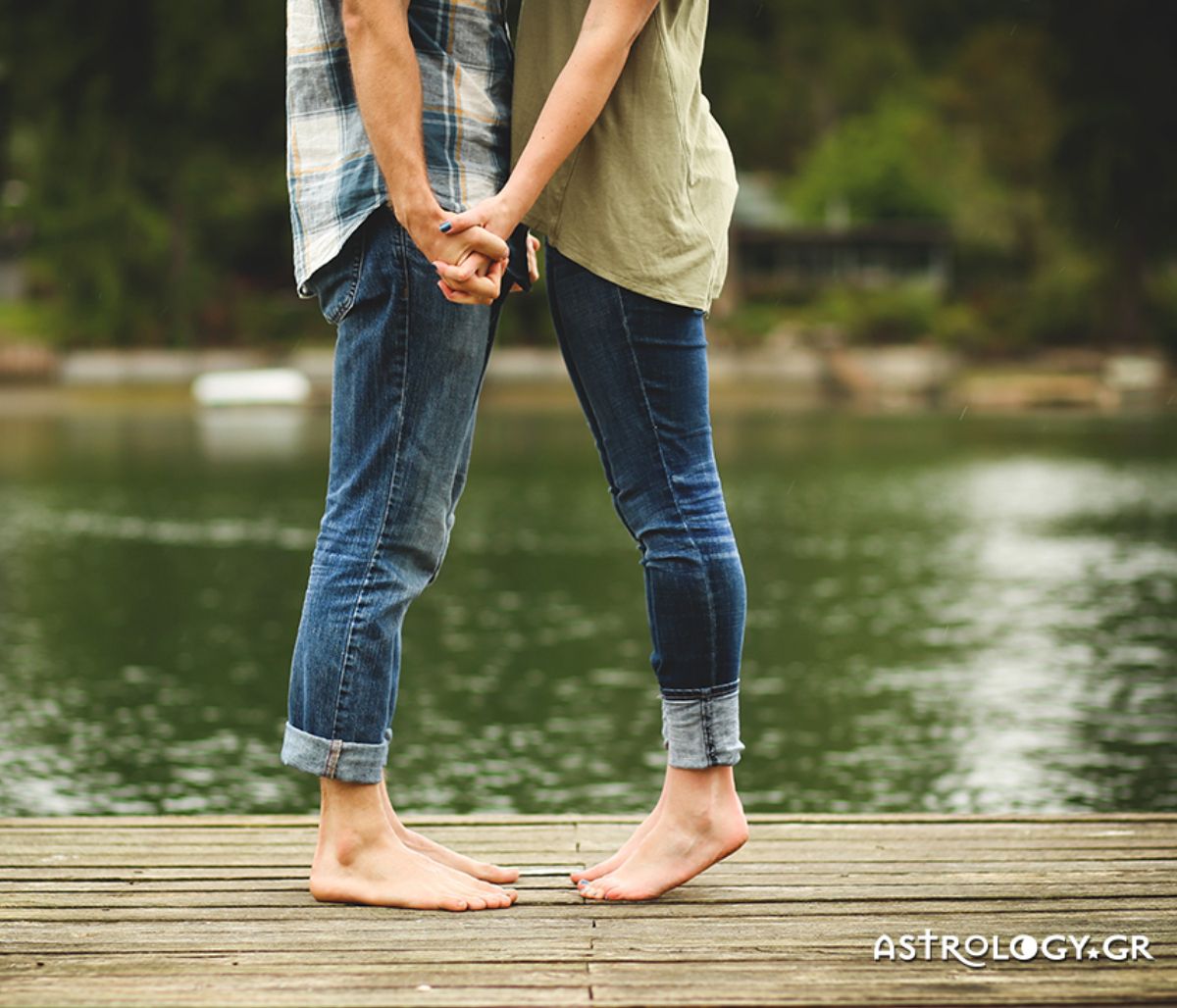 Προβλέψεις για τα αισθηματικά του ζωδίου σου, σήμερα 19/08