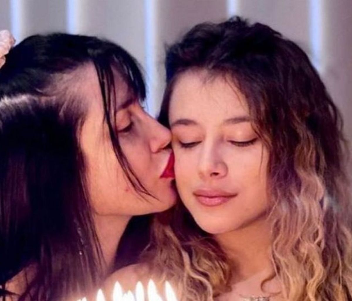 Πάολα: Η μεγάλη επιτυχία της κόρης της στις Πανελλαδικές – Πέρασε δεύτερη στη σχολή που επιθυμούσε