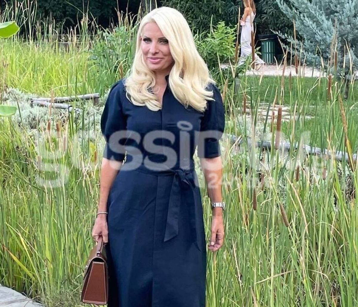 Μενεγάκη: Η αποκάλυψή της για την πρεμιέρα της που άφησε άφωνους τους δημοσιογράφους!