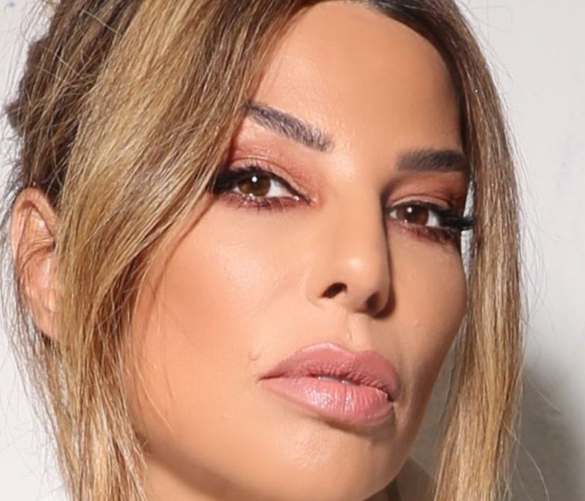 Κέλλυ Κελεκίδου: Δείτε πώς φωτογράφισε την 7χρονη Ελπινίκη