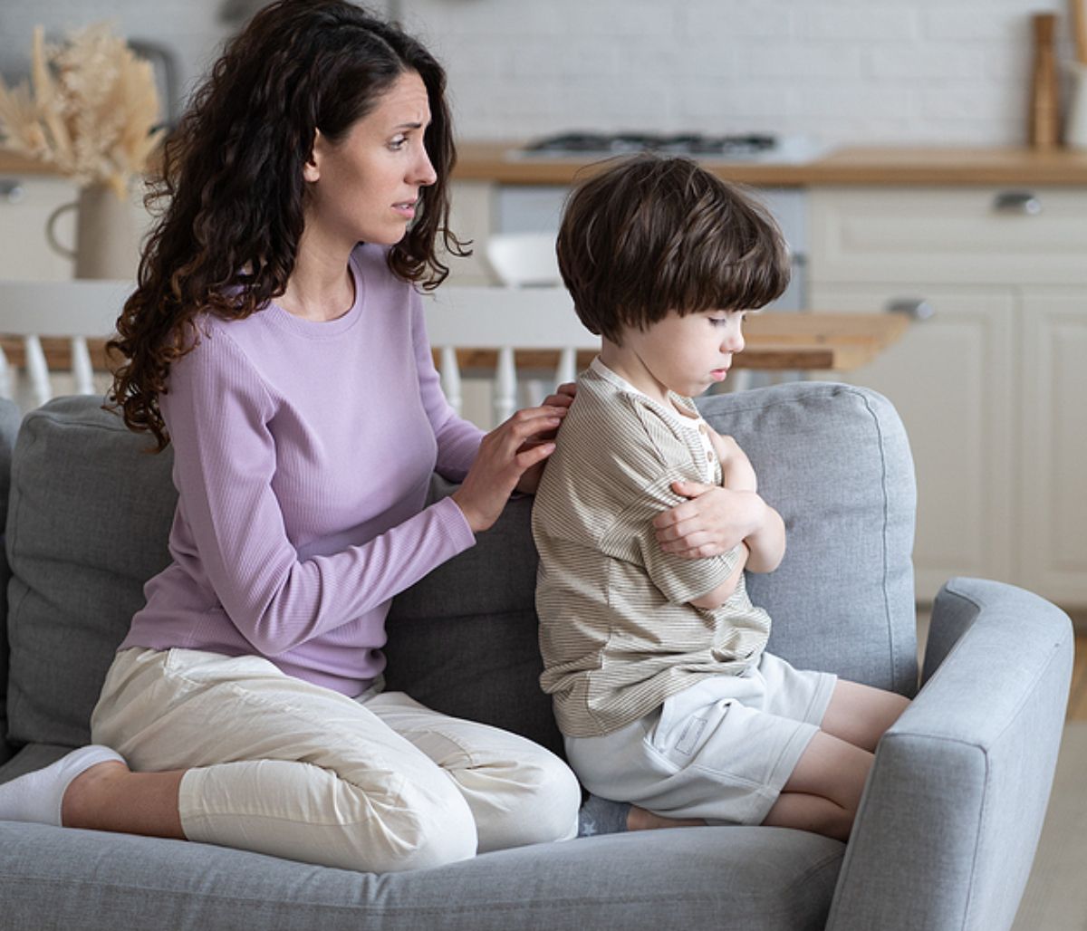 Οι μικρές ενοχές της νέας μαμάς και πώς να τις χειριστεί