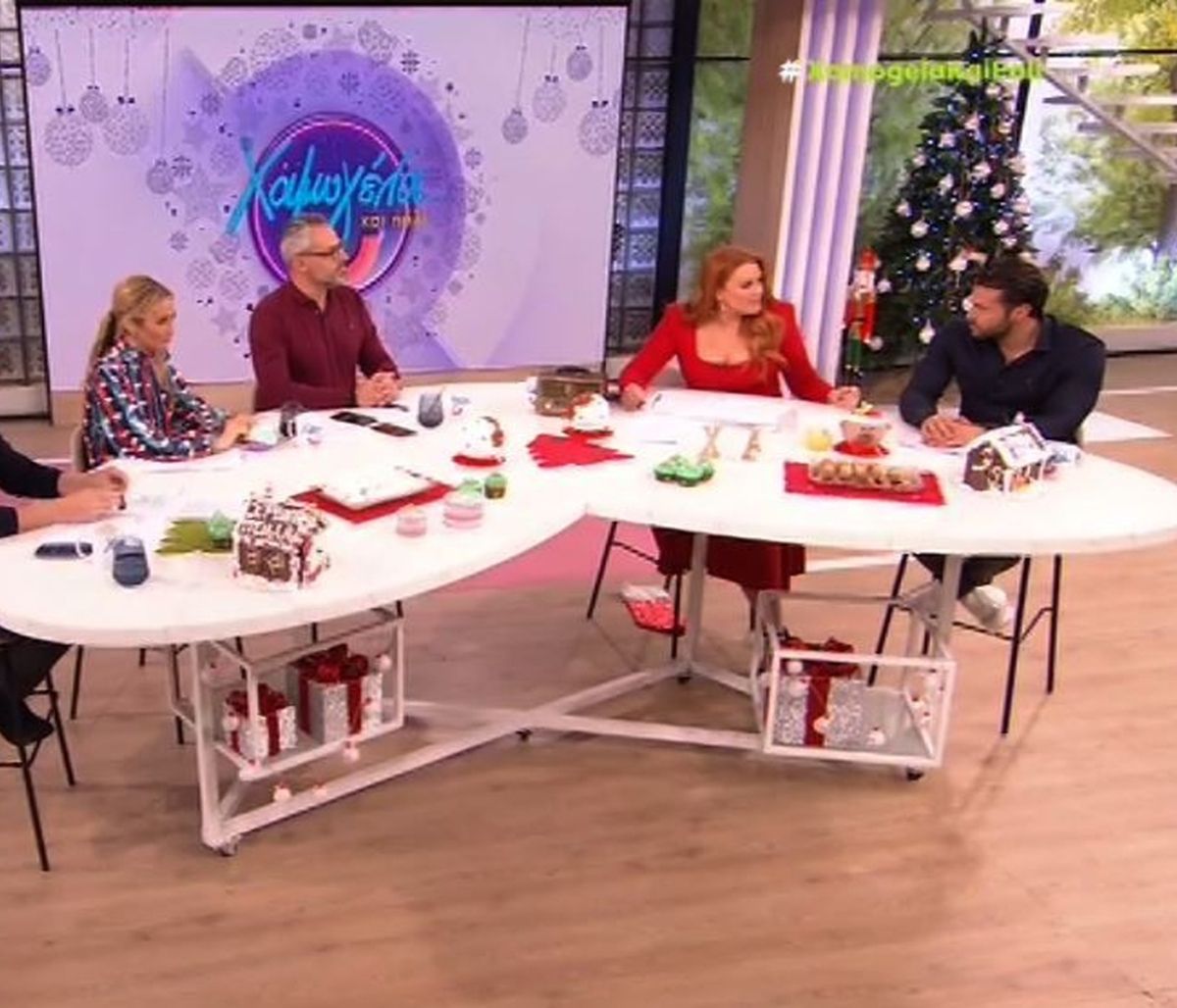 Χαμός στο  Χαμογέλα και πάλι! Η αποκάλυψη on air που δεν έπρεπε να γίνει και η παρέμβαση της Ζαρίφη!