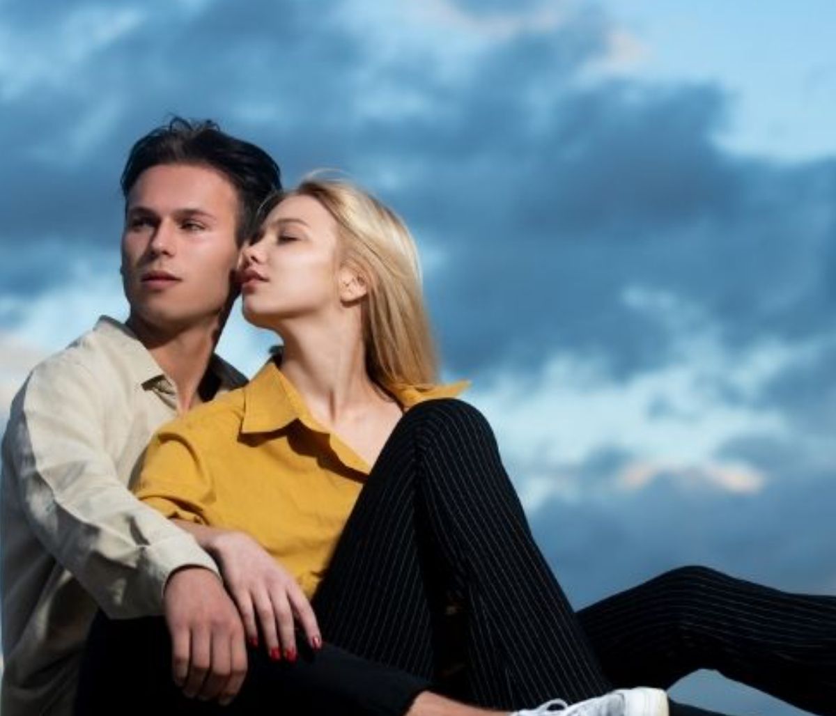 Αυτά είναι τα 3 ζώδια που θα σε συναρπάσουν ερωτικά το 2022!