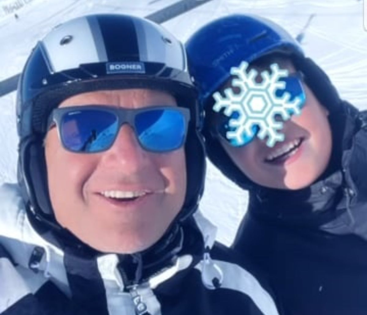 Γιώργος Λιάγκας: Στον Παρνασσό για σκι με τους γιους του (εικόνες)