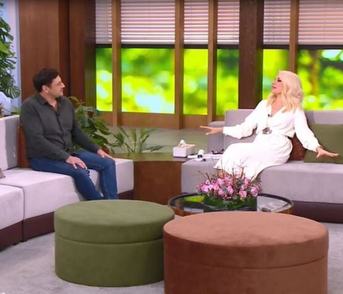 Ο Γιώργος Χρυσοστόμου «τρέλανε την Μενεγάκη – «Μου κάνεις πλάκα; Μιλάς σοβαρά;»