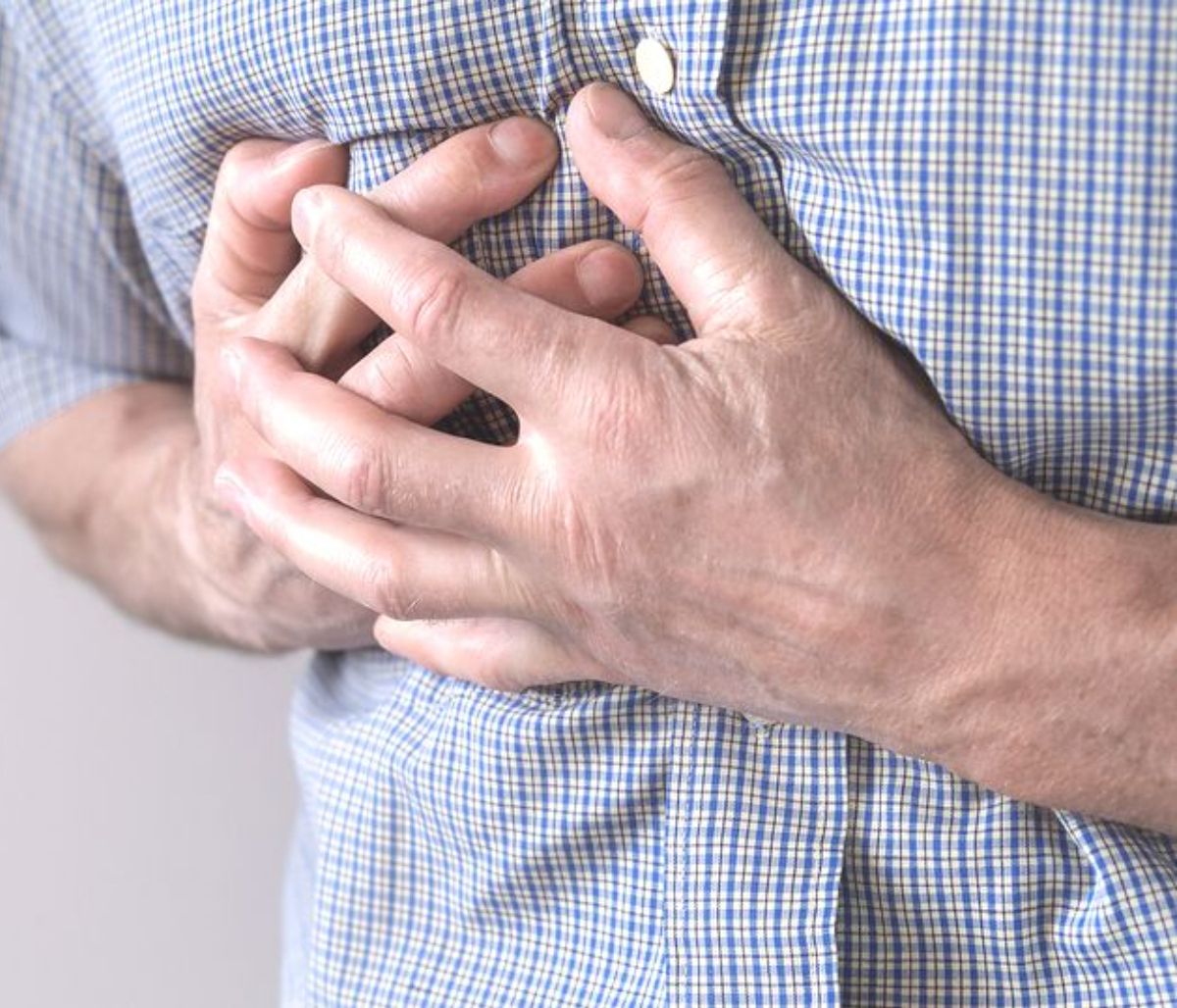 Στηθάγχη: Τι είναι και ποιοι κινδυνεύουν περισσότερο (εικόνες)