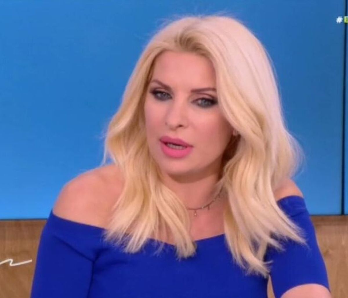 Μενεγάκη: Το «σκληρό» γράμμα μιας γυναίκας όταν γέννησε τη Βαλέρια –«Ελένη, θα με συγχωρέσεις;»