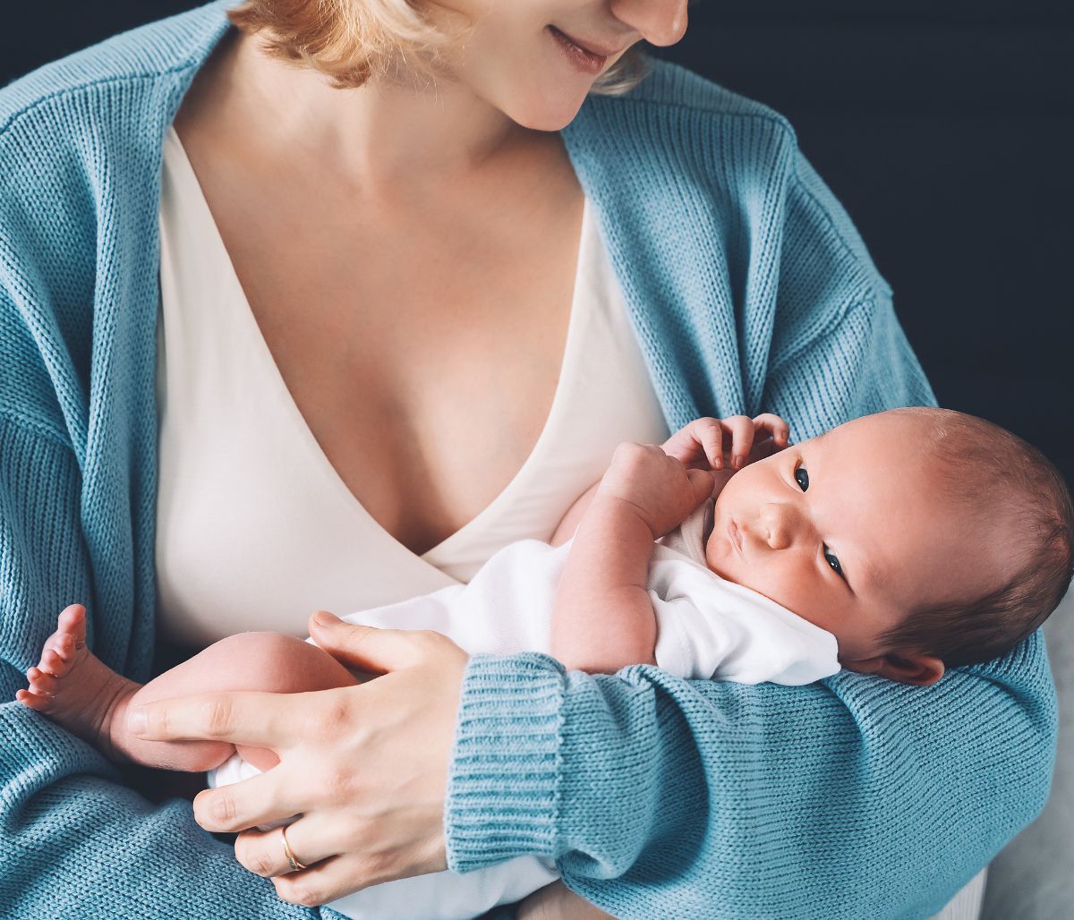 Σοβαρή αιμορραγία μετά τον τοκετό: Ποιες γυναίκες κινδυνεύουν περισσότερο;