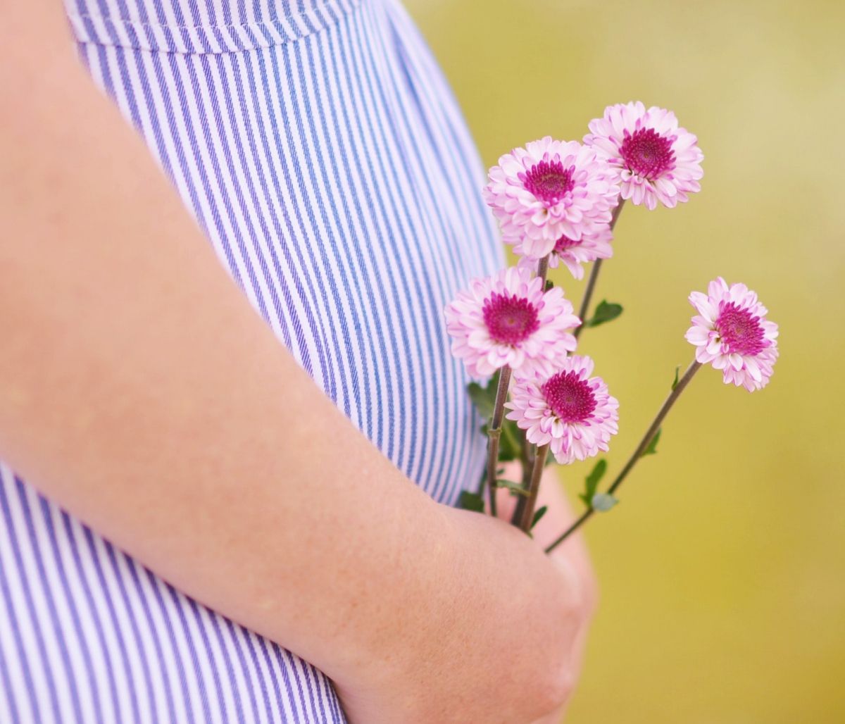 Εγκυμοσύνη: Συμβουλές για να αντέξετε τις αλλεργίες της άνοιξης