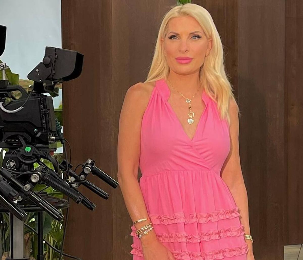 Αποκάλυψη Μενεγάκη: «Ήμουν δίπλα του και της έλεγε «πάλι τρως; Σταμάτα!»»