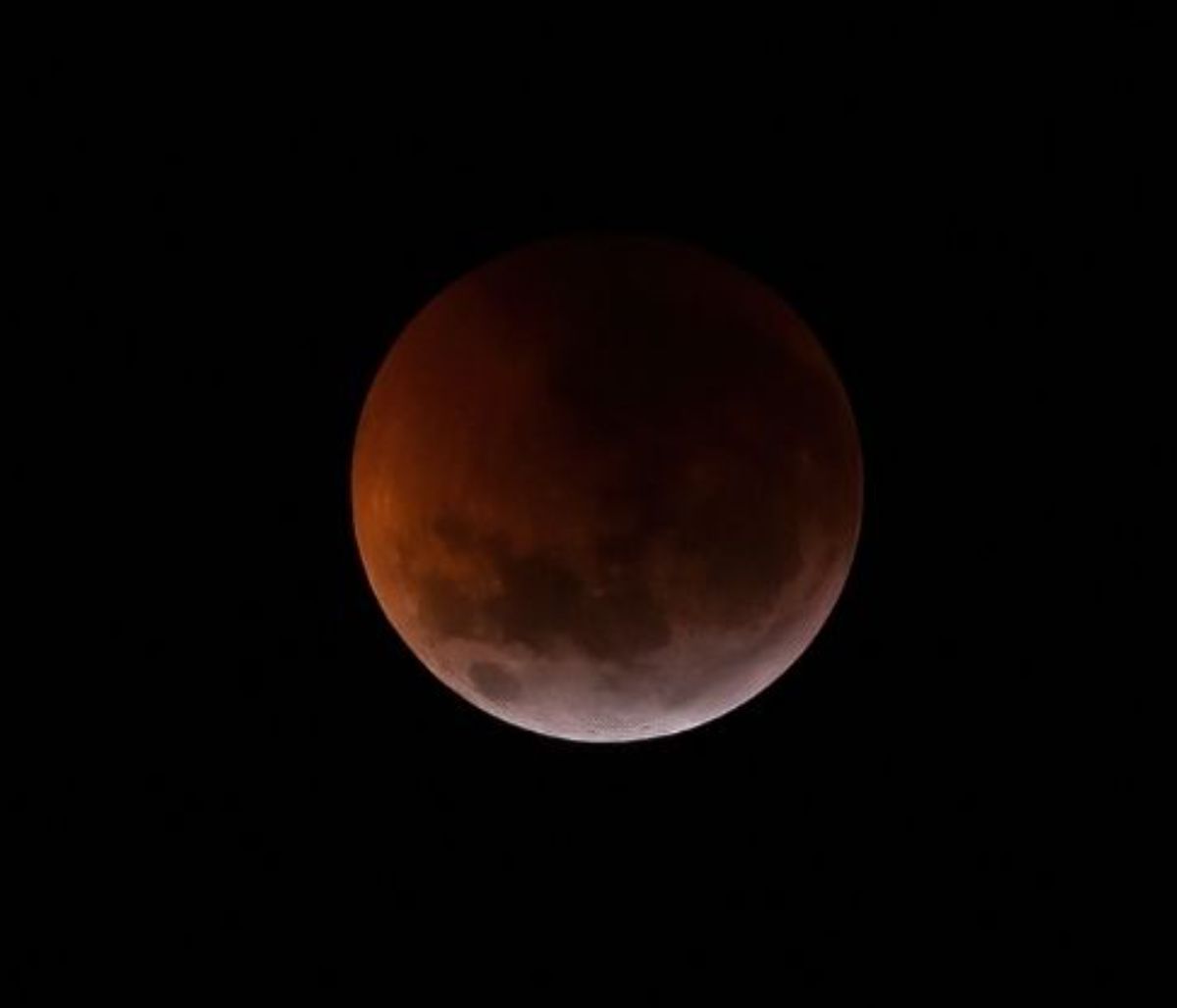 Πανσέληνος - Ολική Σεληνιακή έκλειψη στον Σκορπιό: Πώς θα επηρεάσει τον κόσμο;