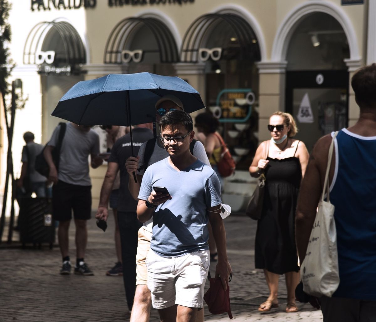 Μαρουσάκης στο Newsbomb.gr: 37άρια μέχρι την Παρασκευή και μετά... καταιγίδες και χαλάζι