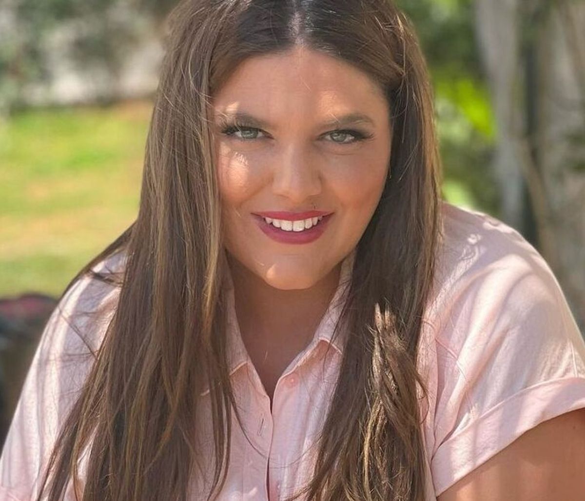 Δανάη Μπάρκα: Η νέα φωτό από την παραλία -Το κατακόκκινο μαγιό και το μήνυμα «καταπέλτης»