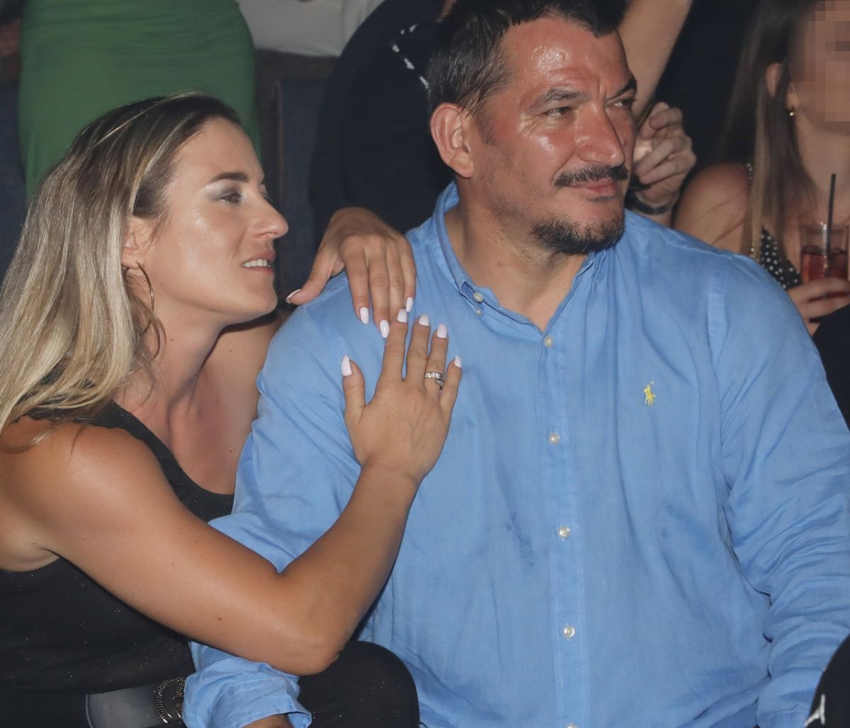 Αφροδίτη Σκαφιδά – Πύρρος Δήμας: Πιο διαχυτικοί από ποτέ – Καρέ καρέ οι τρυφερές στιγμές τους