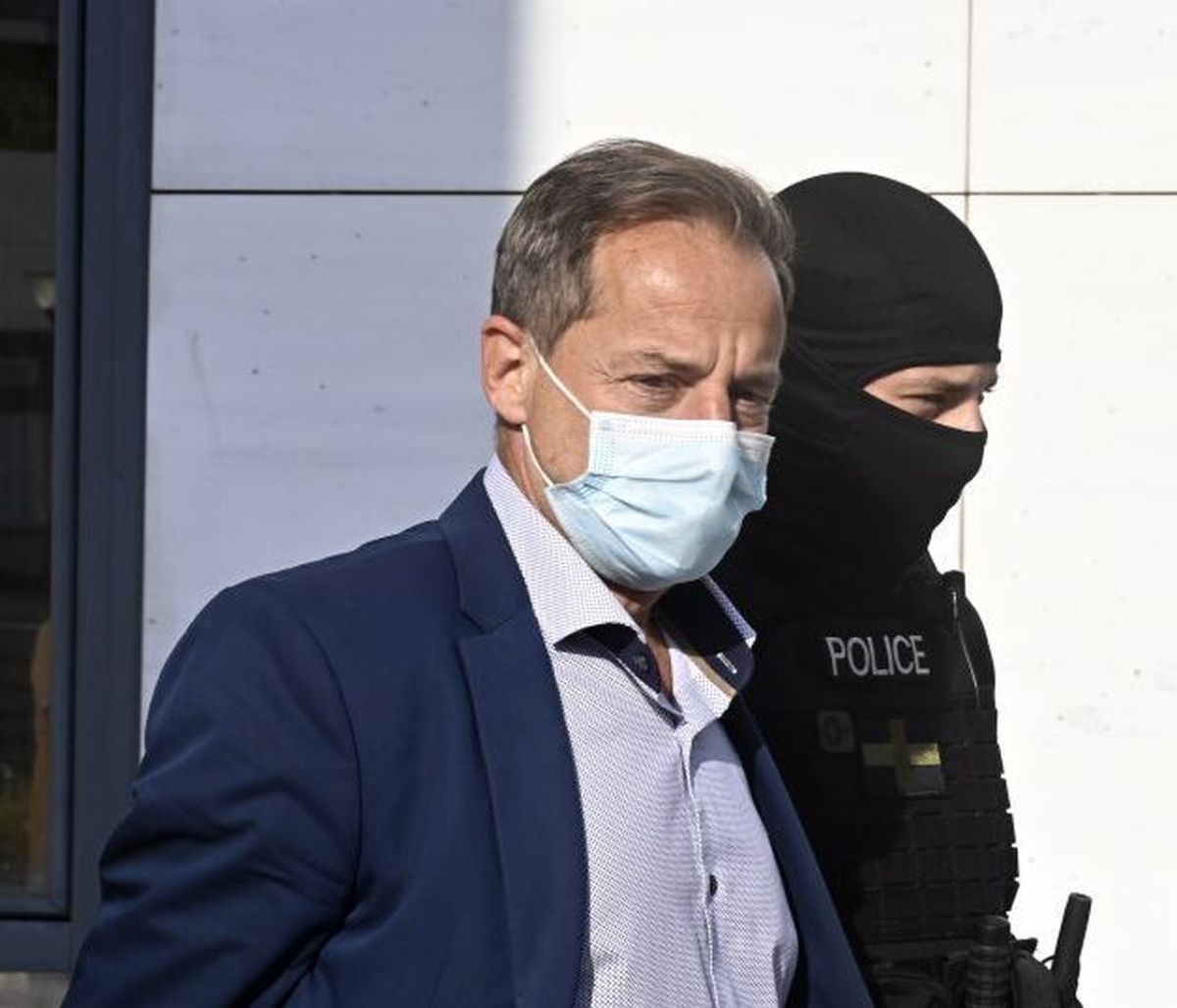 Η αντίδραση Λιγνάδη όταν άκουσε την απόφαση αποφυλάκισής του! Καρέ καρέ όσα έγιναν στο δικαστήριο