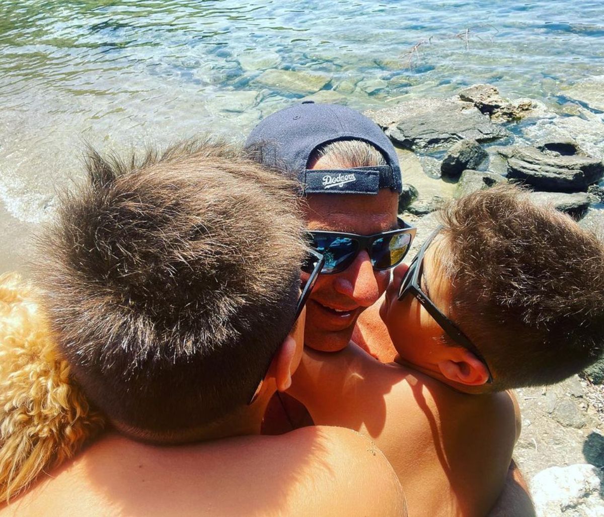 Γιάννης και Δημήτρης Λιάγκας σε νέες περιπέτειες:Οι φώτο από την Τήνο