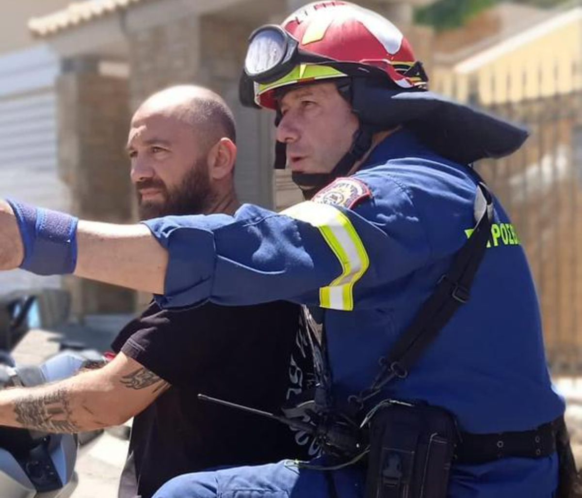 Ο Κώστας Αναγνωστόπουλος στο gossip-tv: «Ελπίζουμε η φωτιά να σβήσει τώρα που είναι μέρα»