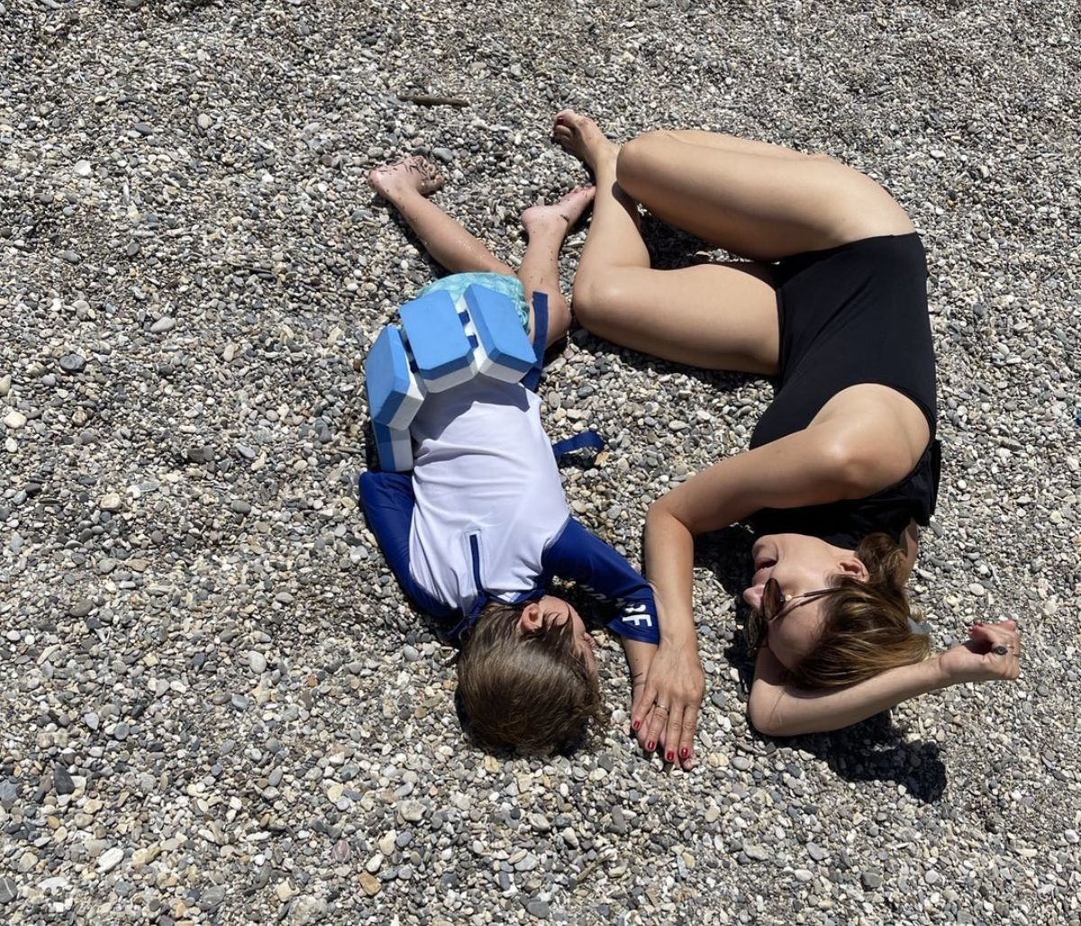 Ευδοκία Ρουμελιώτη: Γιόρτασε τα γενέθλιά της με τούρτα από τα χεράκια του γιου της