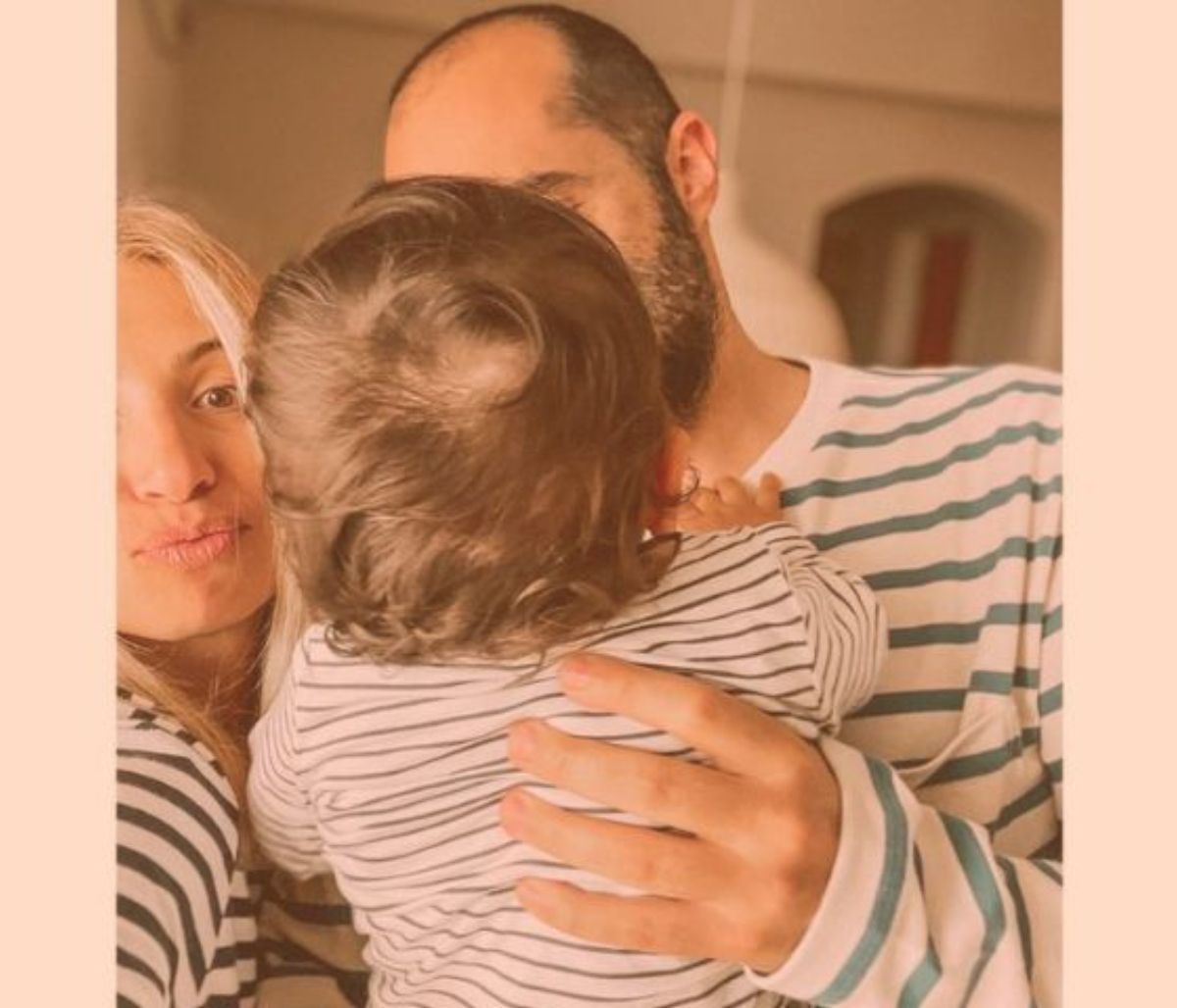 Μαρία Ηλιάκη: Το κόλπο να μη βουλώνουν τα αυτάκια της κόρης της στο αεροπλάνο