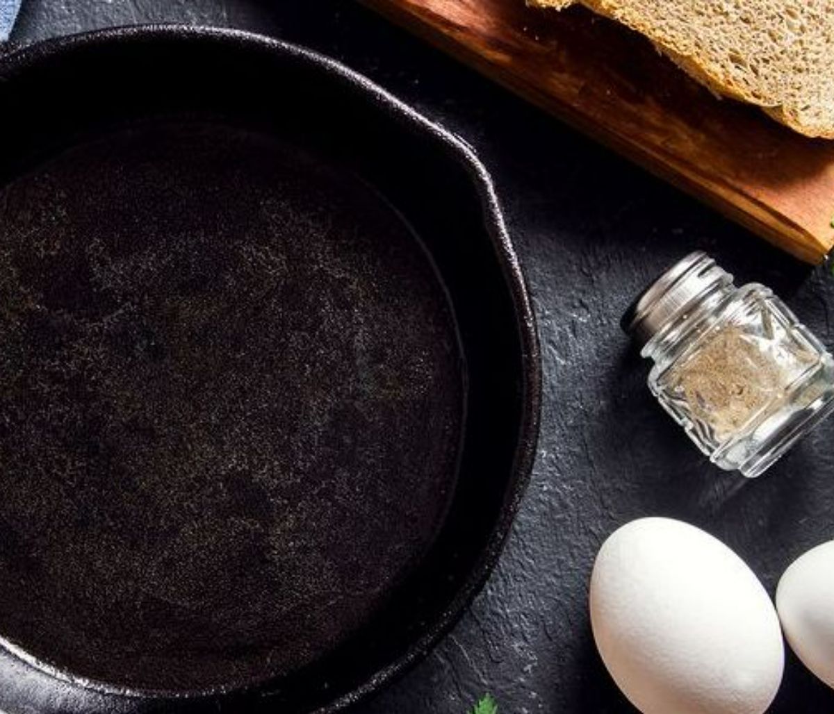 Χημικές ουσίες που βρίσκονται σε κατσαρόλες και τηγάνια συνδέονται με καρκίνο του ήπατος