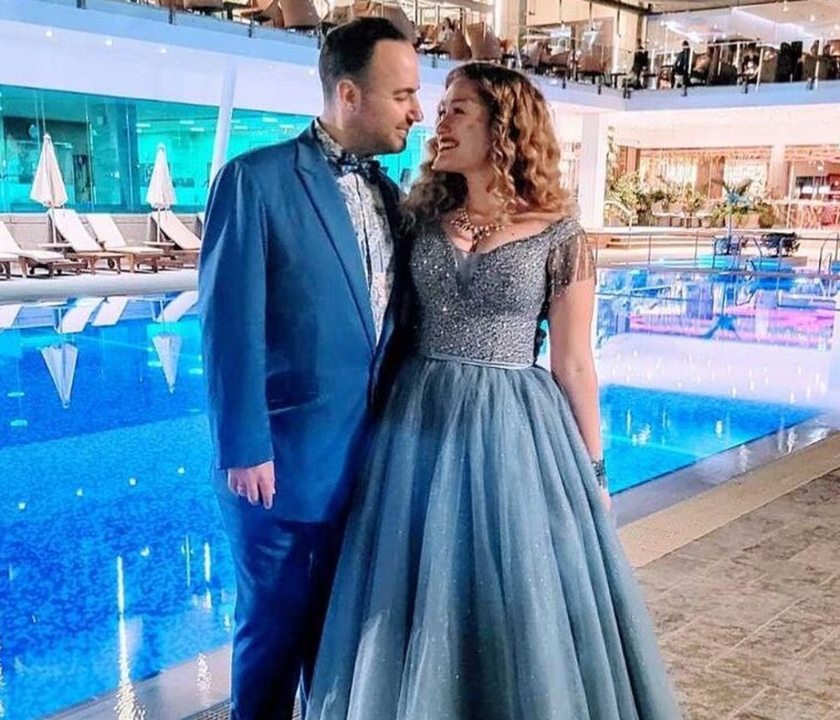 Αποκλειστικό: Το pre wedding δείπνο που ετοίμασε η μητέρα του Μαυρικίου και το τρικούβερτο γλέντι!