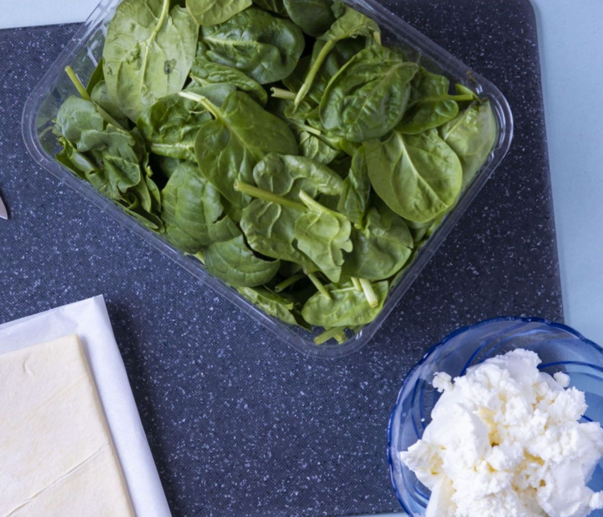 Στριφτά σπανακοτυροψωμάκια - Μια συνταγή για κολατσιό στο σχολείο