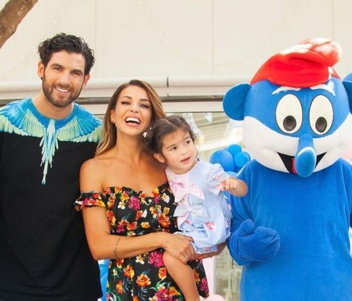 Ελένη Χατζίδου: Δημοσίευσε φωτογραφίες από το πάρτι υπερπαραγωγή της κόρης της