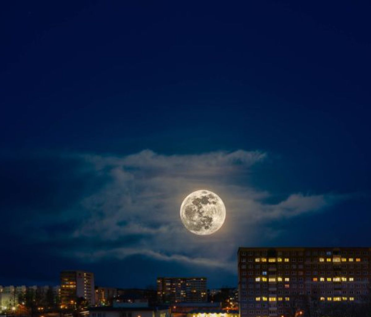 Σήμερα 09/10: Πανσέληνος στον Κριό-Πρώτα εσύ και μετά οι άλλοι