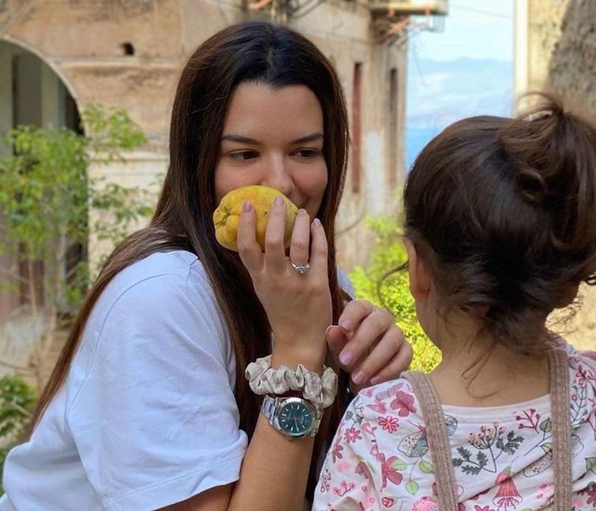 Νικολέττα Ράλλη: Τα κυδώνια είχαν την τιμητική τους στην ανάρτησή της