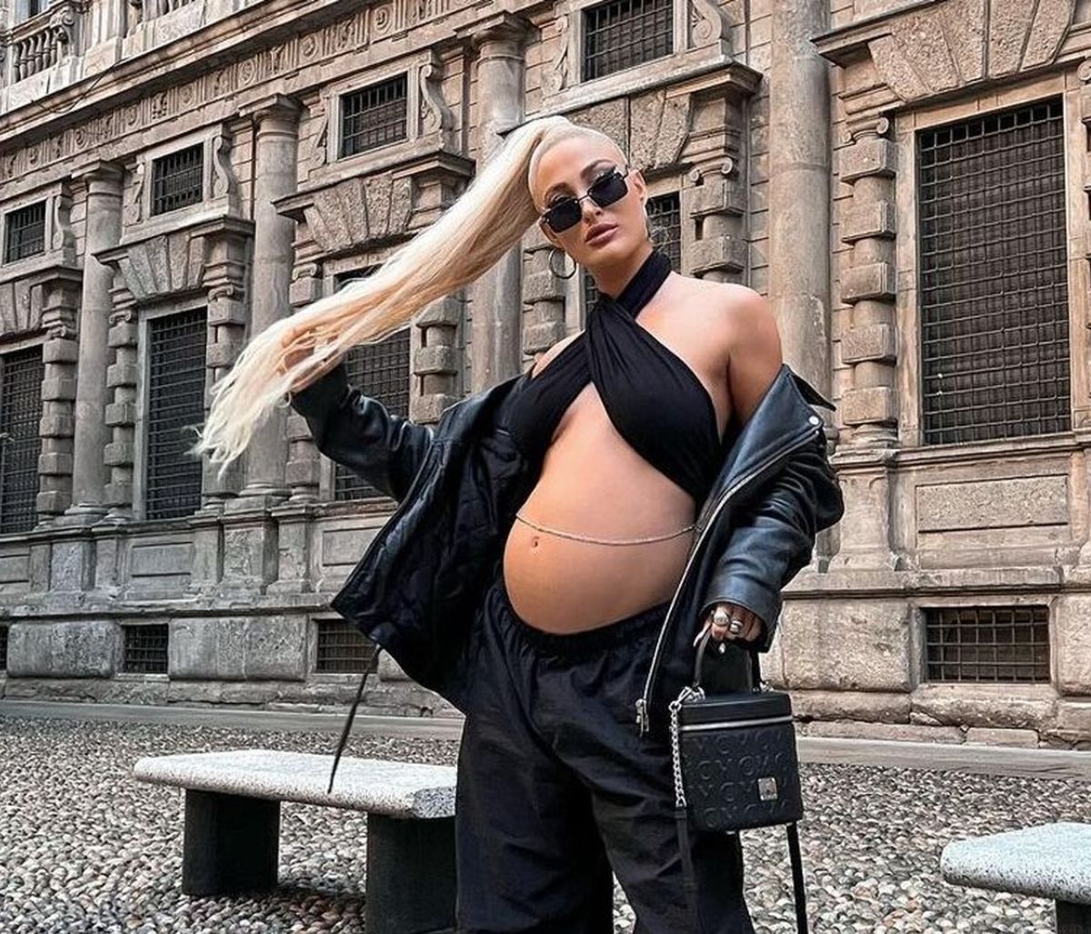 Τούνη: Ποζάρει με φουσκωμένη κοιλίτσα και ανυπομονεί να γίνει μαμά!