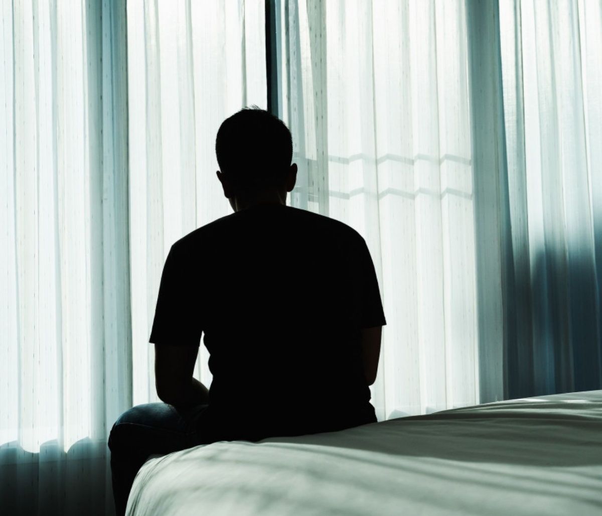 Κατάθλιψη: Ποιους πάσχοντες μπορεί να ωφελήσει η κεταμίνη