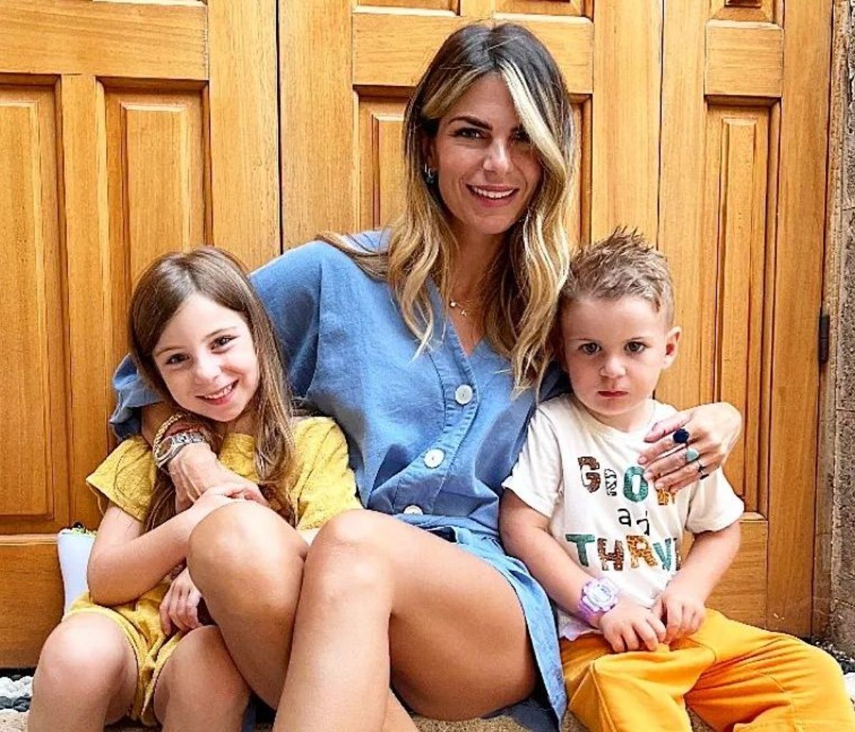 Νατάσα Σκαφίδα: Τακτοποιεί το παιδικό δωμάτιο του γιου της