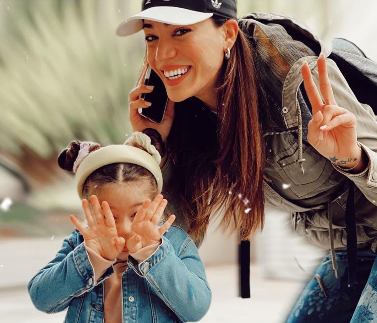 Ανατολή Κουϊνέλη: Η νέα φώτο με τη μαμά, Ήβη Αδάμου, εντυπωσιάζει