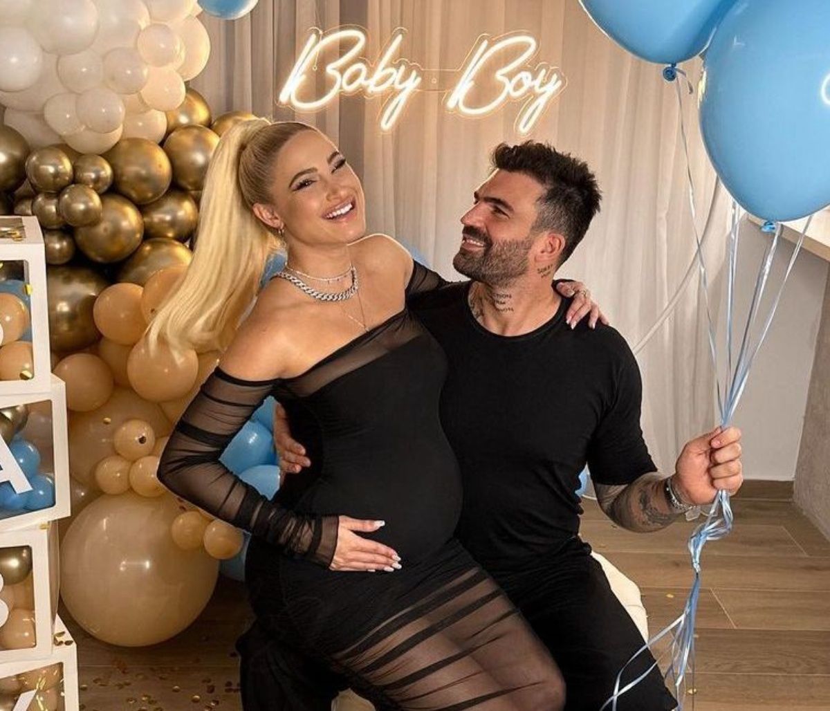 Αλεξάνδρου-Τούνη: Το μαλλιαρό τους θαυματάκι και οι πρώτες αναρτήσεις