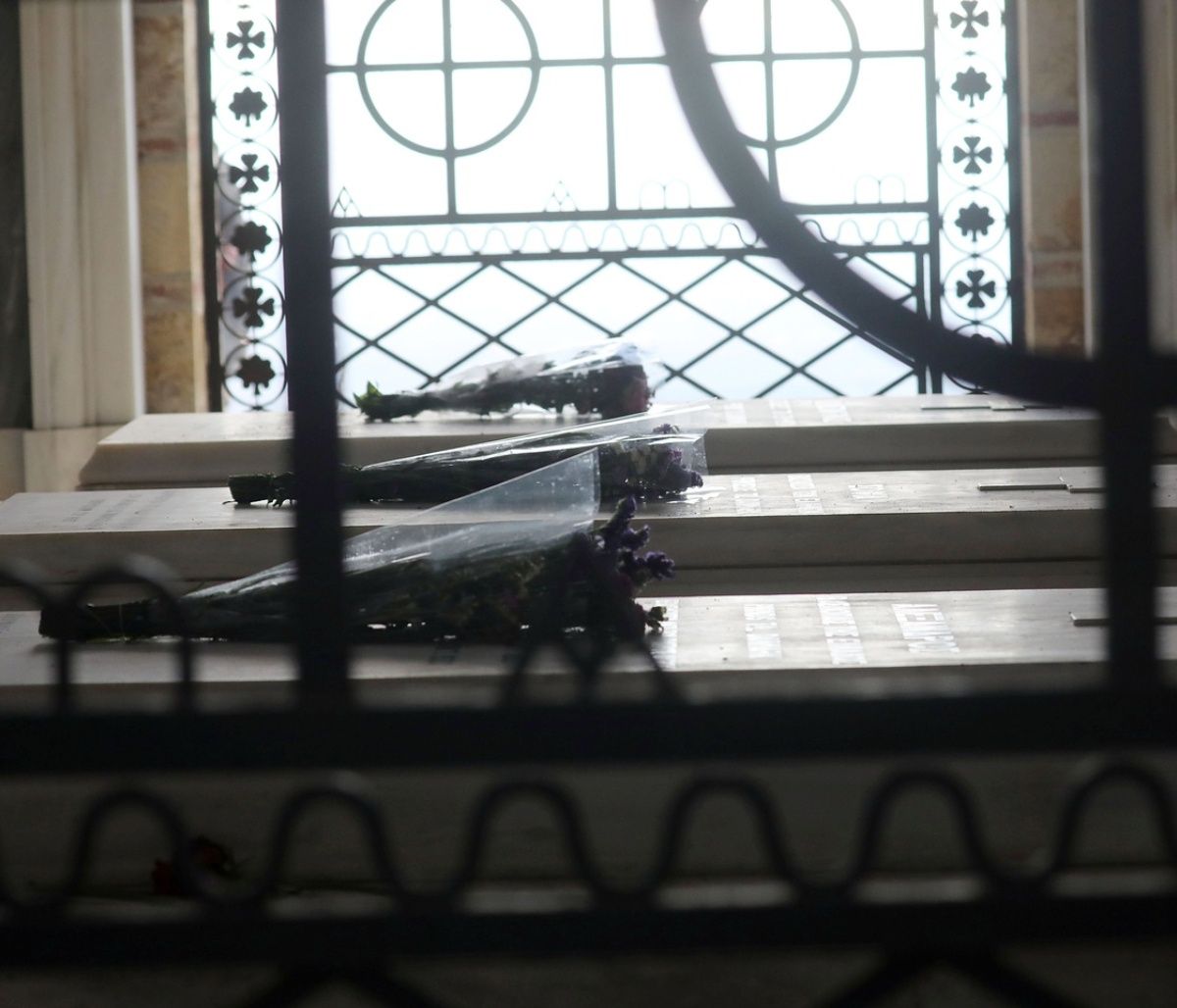 Πυρετός εργασιών στο Τατόι-Το σημείο όπου θα ταφεί ο τέως