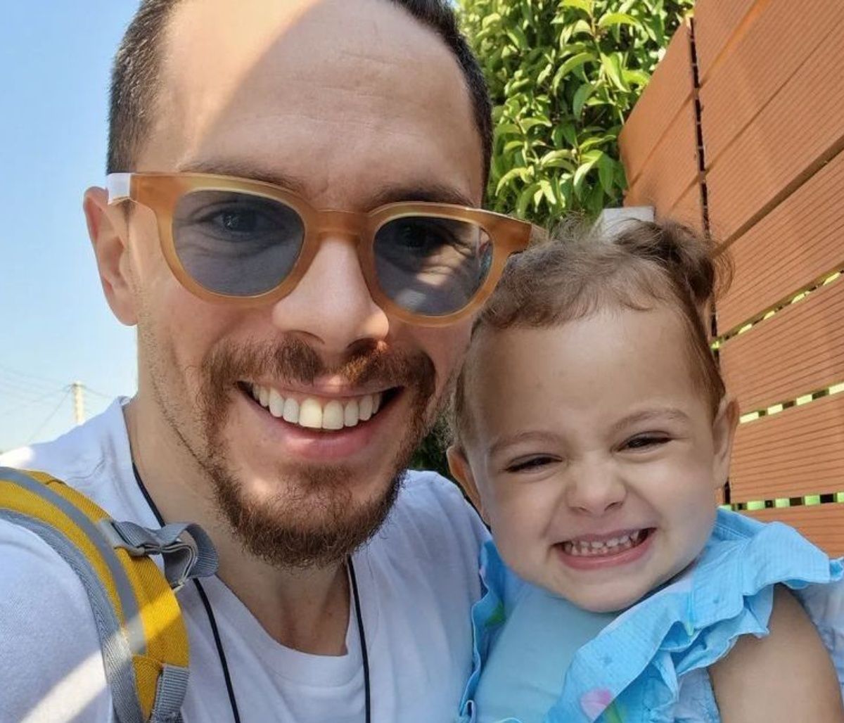 Λευτέρης Πετρούνιας: Η Σοφία ισορροπεί με άνεση και νάζι στη δοκό