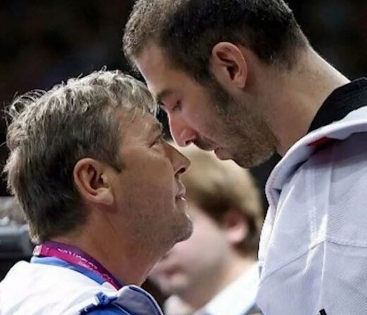 Νικολαΐδης: Συγκινεί η σύζυγός του για τον χαμό του προπονητή του