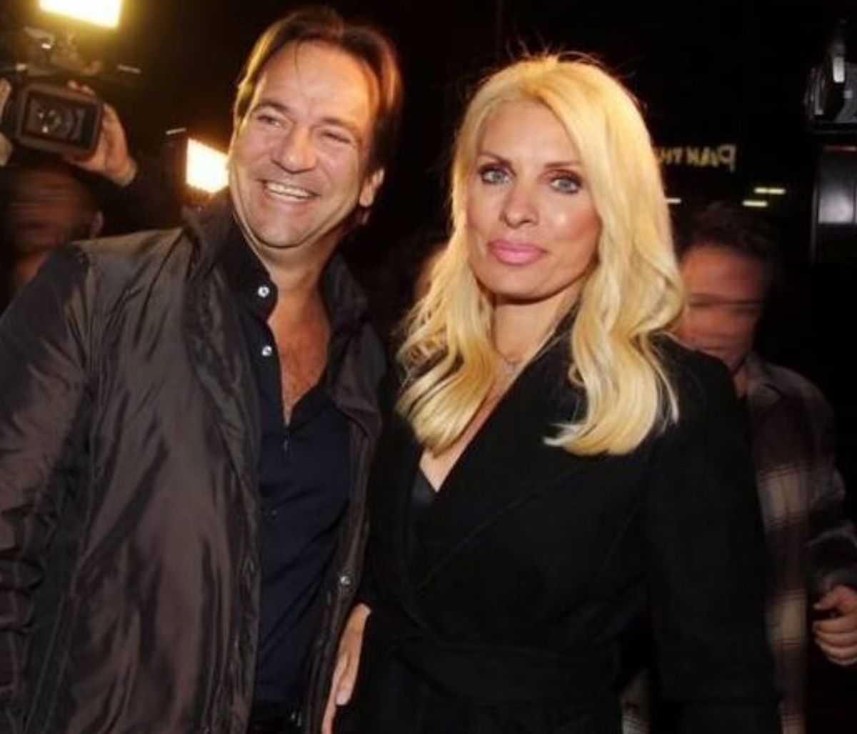 Μενεγάκη: Ετοιμάζει έξοδο δίχως τον Μάκη της και του το ανακοίνωσε