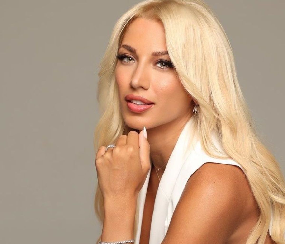 Σπυροπούλου: Οι νέες φωτό με τον γιο της και η σιλουέτα της!