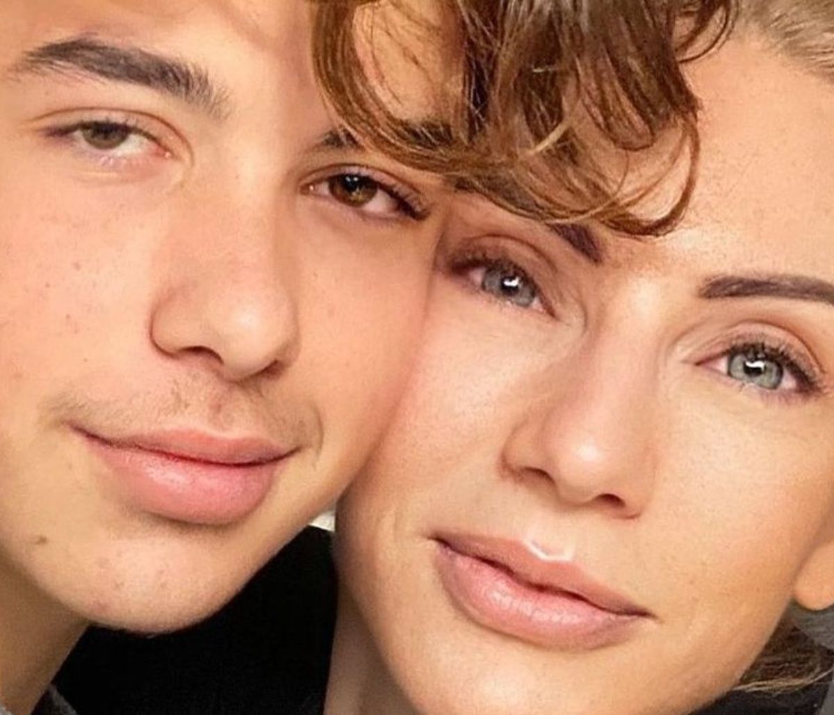 Έλενα Τσαβαλιά: Σπάνια ανάρτηση με τον 19χρονο γιο της