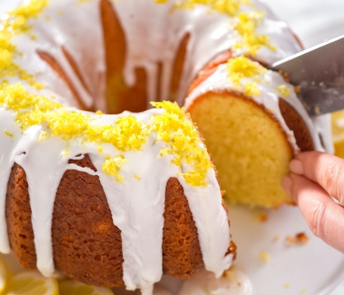 Νηστίσιμο κέικ λεμονιού χωρίς αυγά, γάλα, βούτυρο