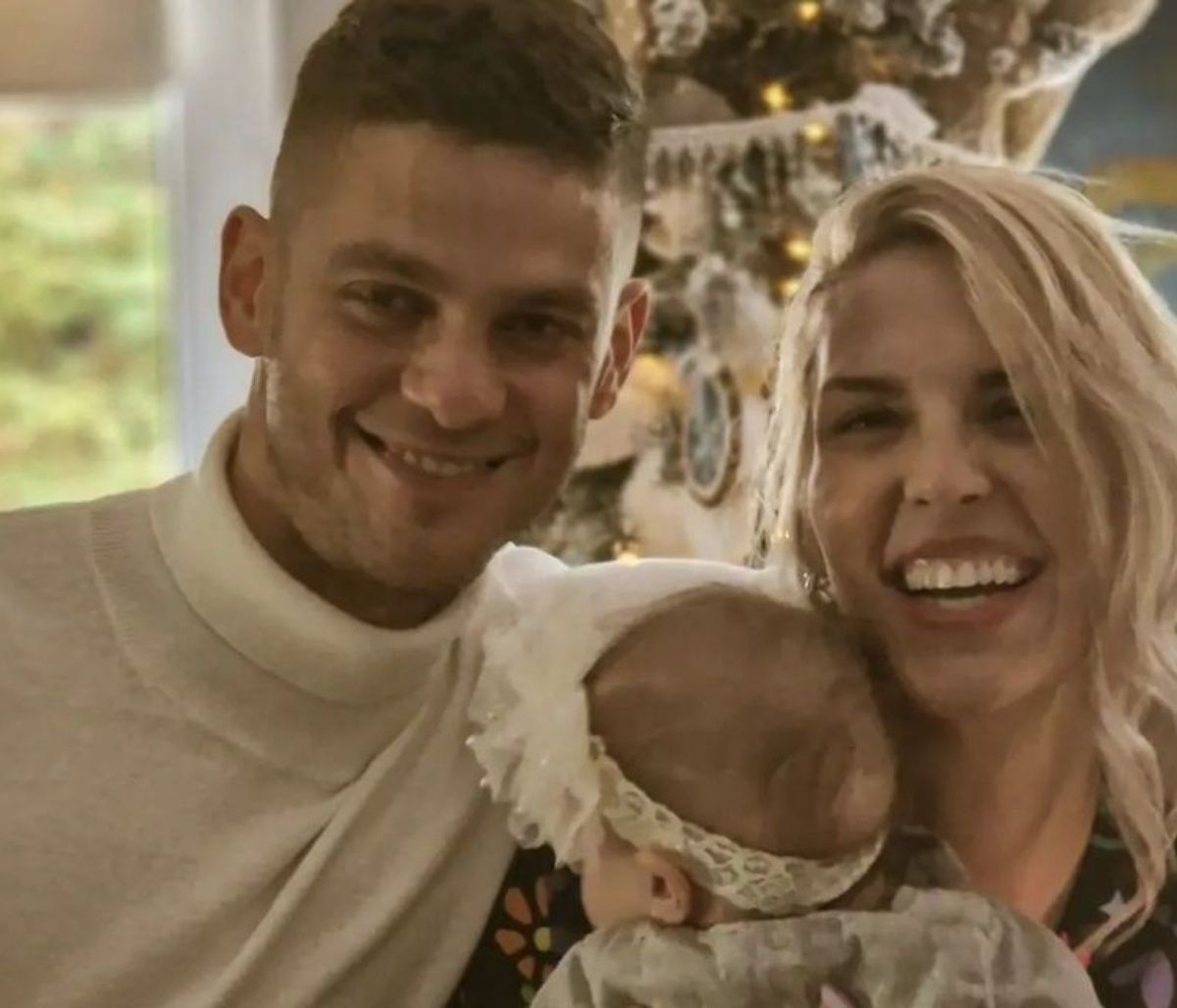 Μαντώ Γαστεράτου: Η φώτο με τον αδερφό της και τη μικρή Κυβέλη