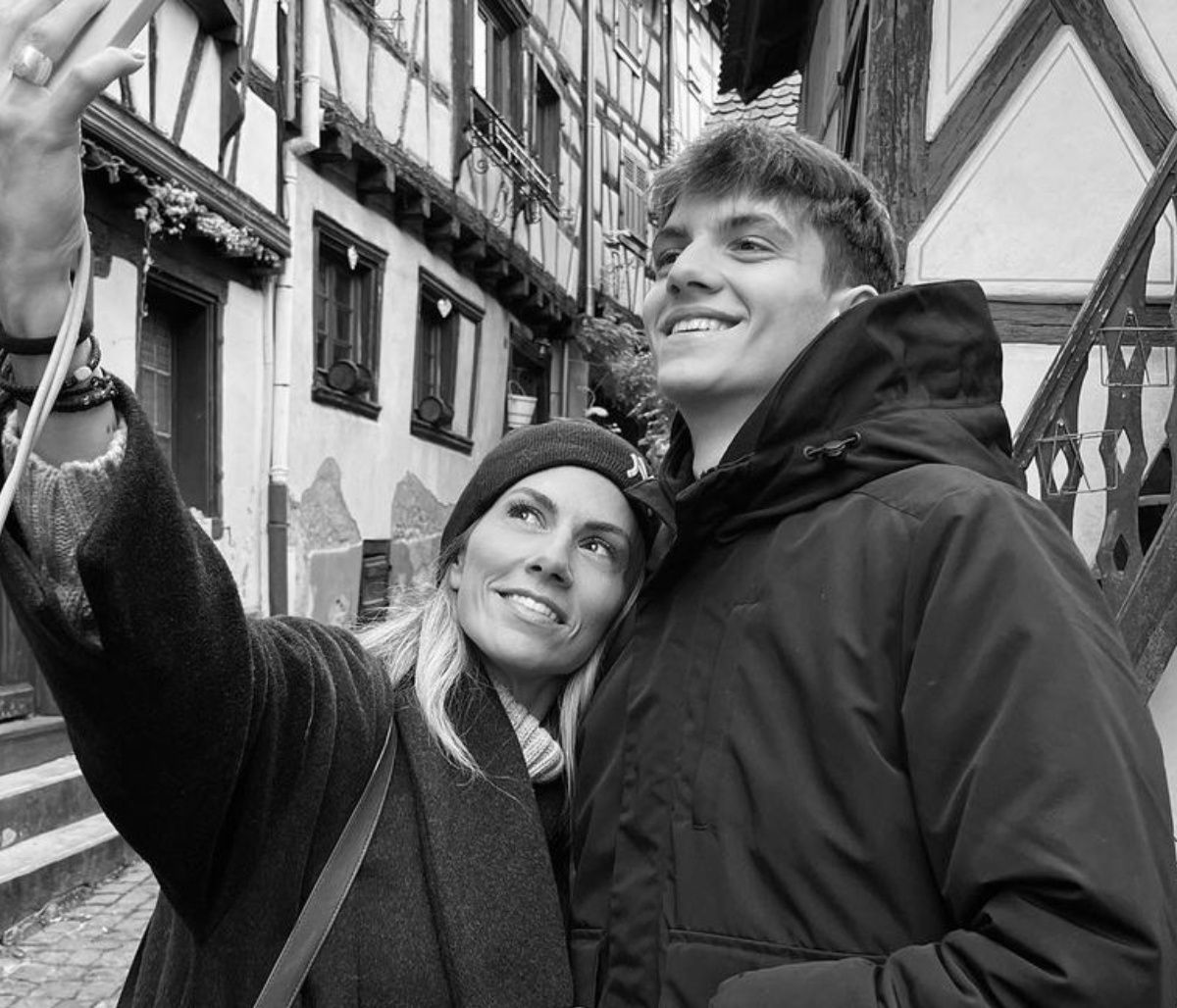 Ντορέττα Παπαδημητρίου: Δημοσίευσε 17 σπάνιες φώτο με τους γιους της